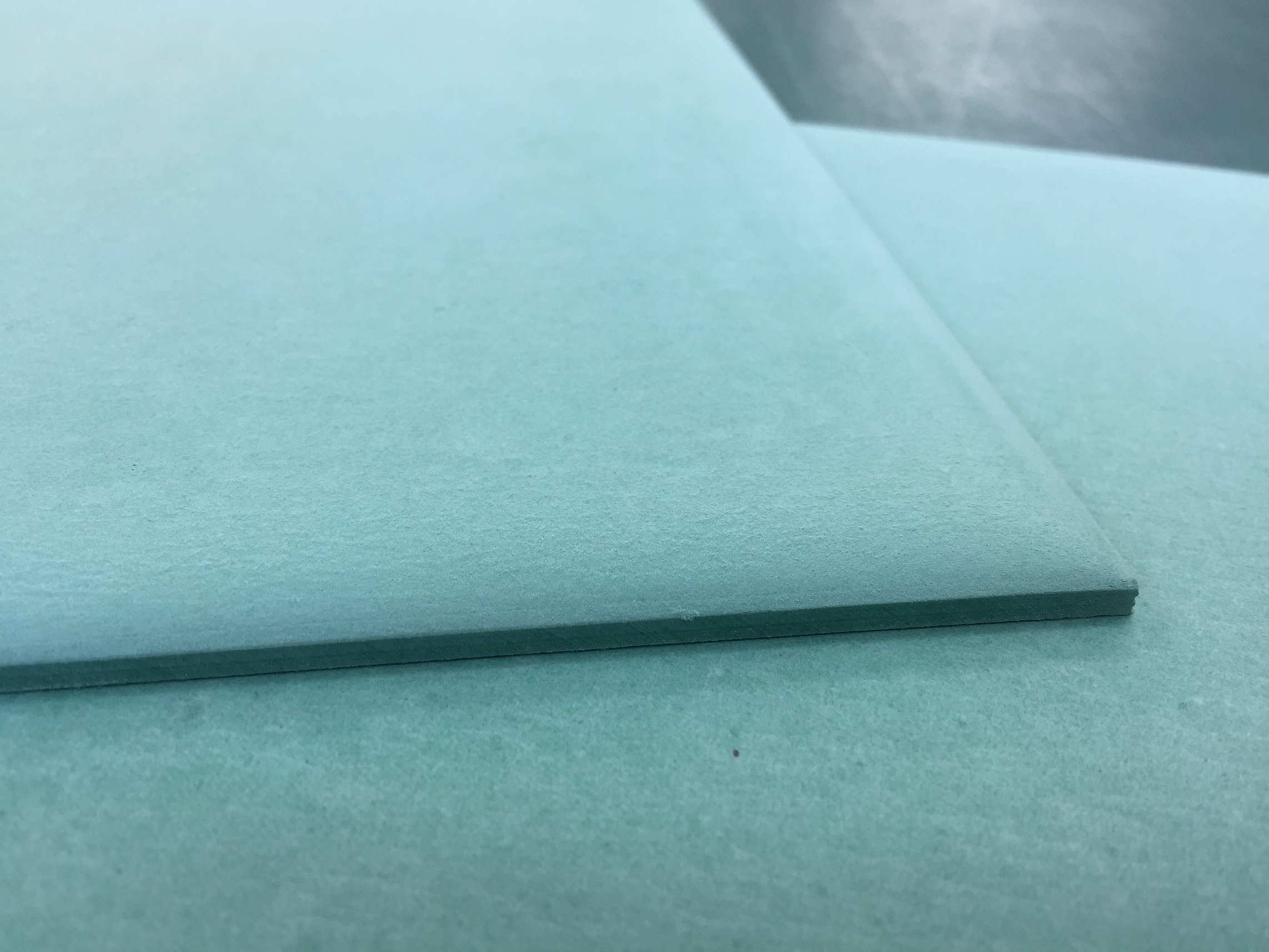  Chamfering the boards 